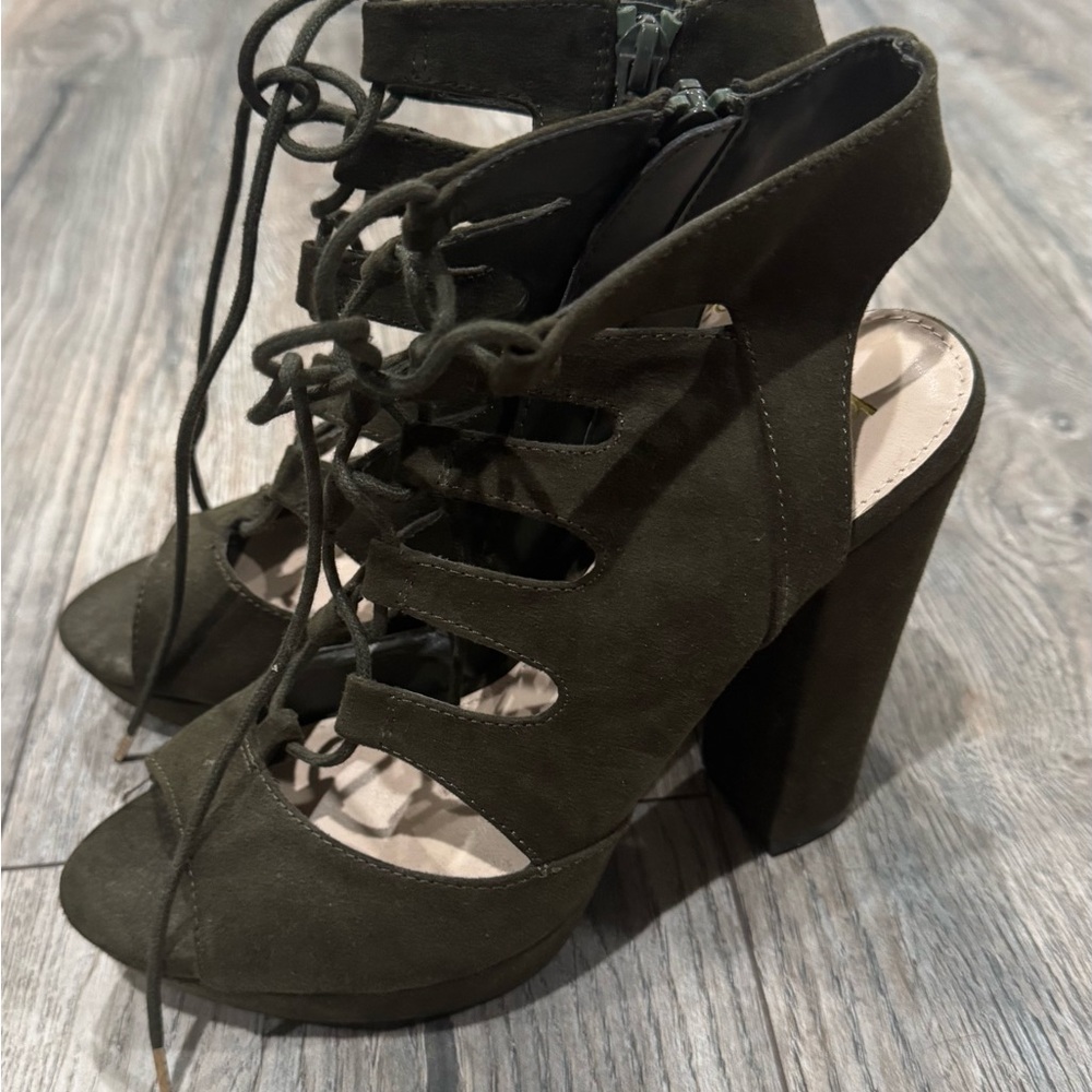 Bar III Green Suede Heels with Ankle Strap